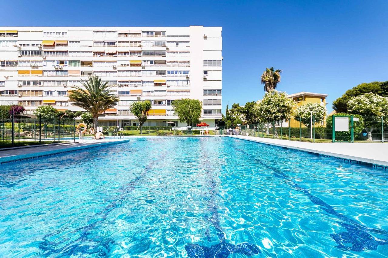 Apartamento Acogedor, Terraza, Piscina Y Mar Benalmádena Exterior foto